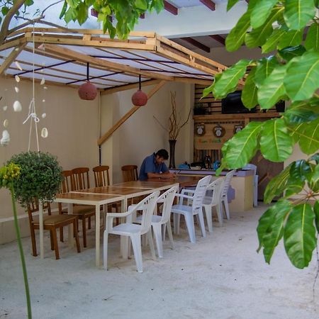 Kuri Beach View Inn Omadhoo Exterior photo